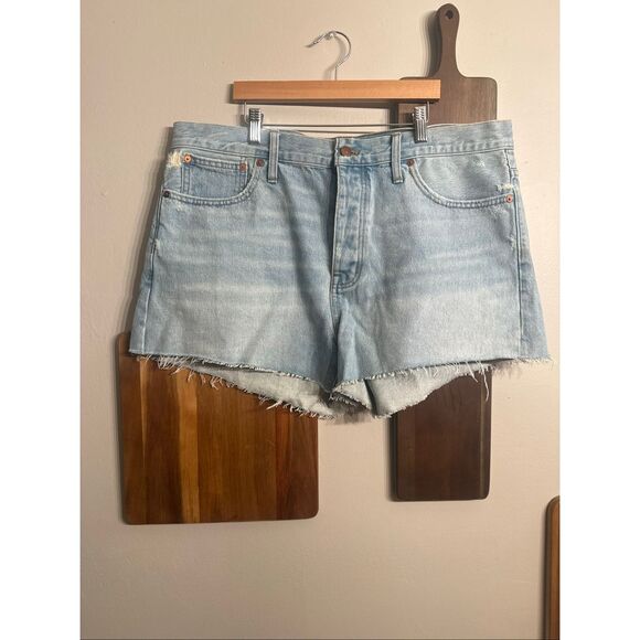 Madewell relaxed denim shorts size 32 - Picture 1 of 4